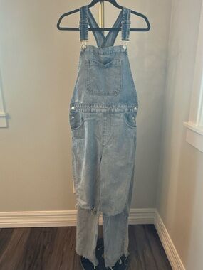 ASOS Denim Overalls Womens Size 10 Distressed Light Wash Bib Jeans Streetwear